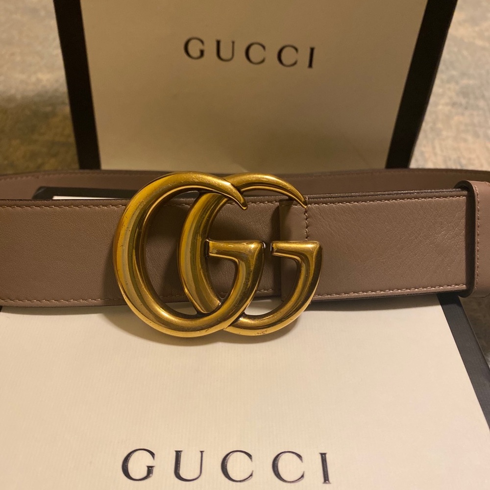 Authentic Gucci Women’s logo belt